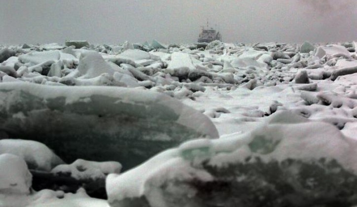 Led na Dunavu debljine 4 metra