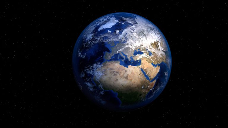 Колико ће људи бити на Земљи слиједеће године?