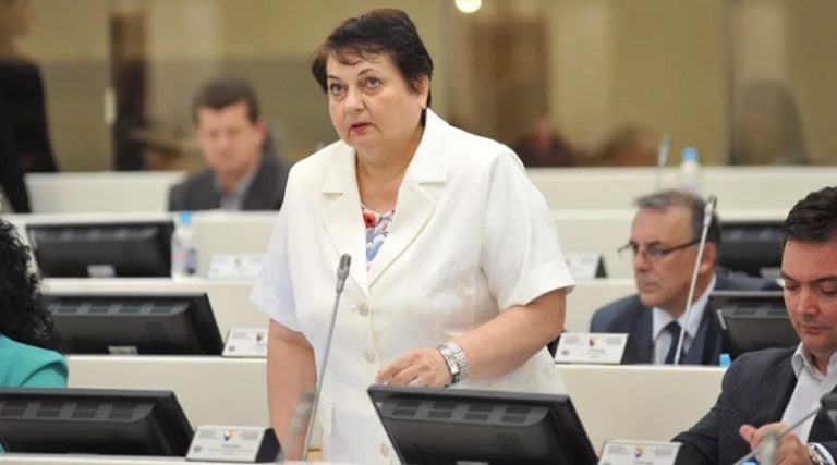 Пензионерки Душанки Мајкић након 16 година пријети одлазак из парламентарне клупе