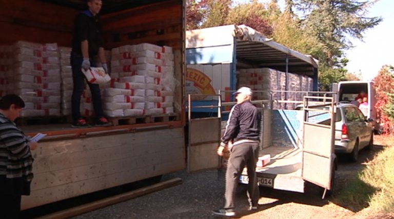 Брчко: Мерхамет подијелио помоћ у храни за 1.200 грађана