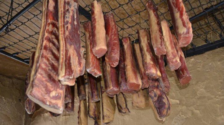 Брчко: Украли месо из сушнице