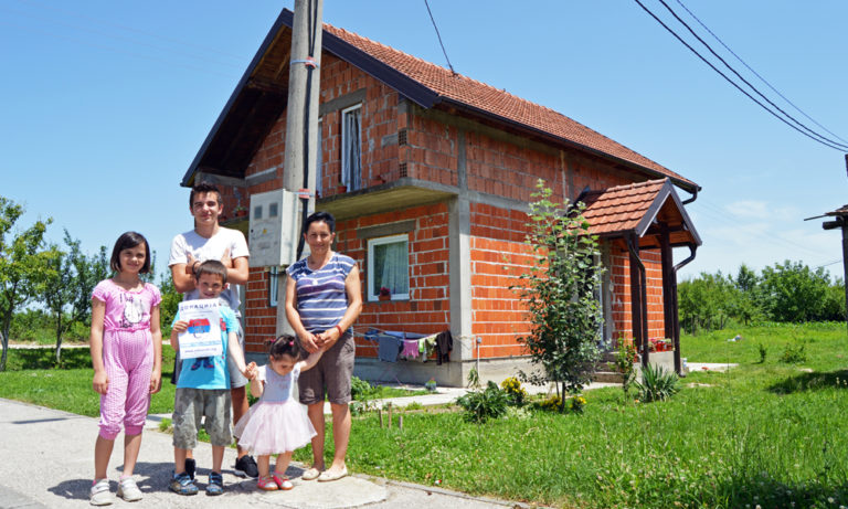 Срби за Србе: Реновирана кућа породици Новак у Брезовом Пољу