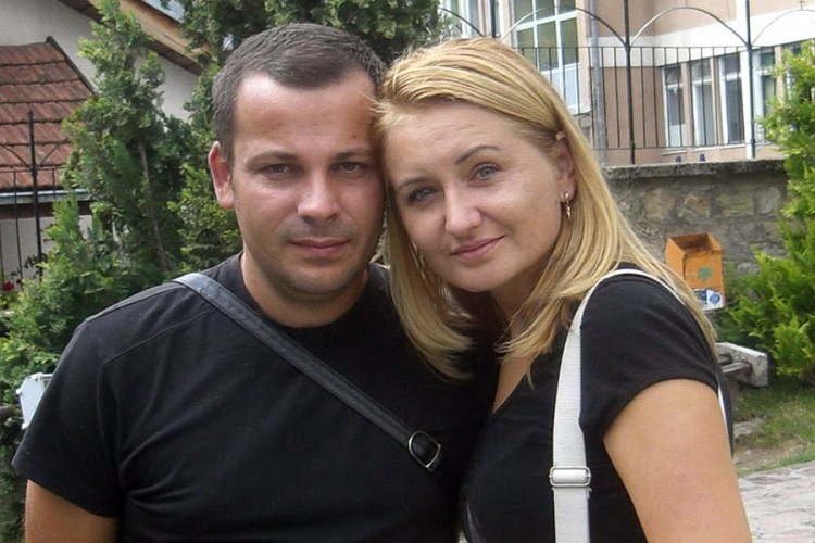 Након девет година брака у породицу Марковић стигле тројке