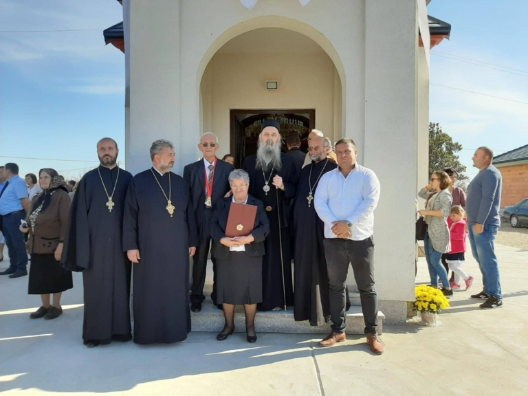 Епископ Фотије освештао храм у Грбавици код Брчког