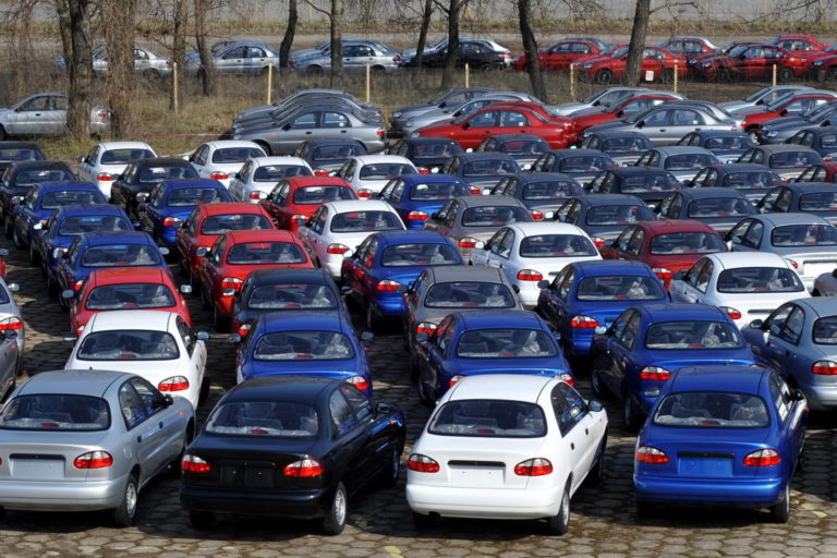 Брчко: Оптужнице против двије особе због недозвољеног увоза и продаје аутомобила у БиХ