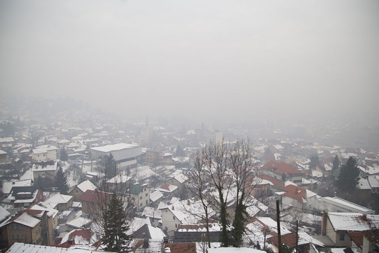 Балкан се гуши: Састанак у Београду, упозорење за Загрепчане, Сарајево у смогу