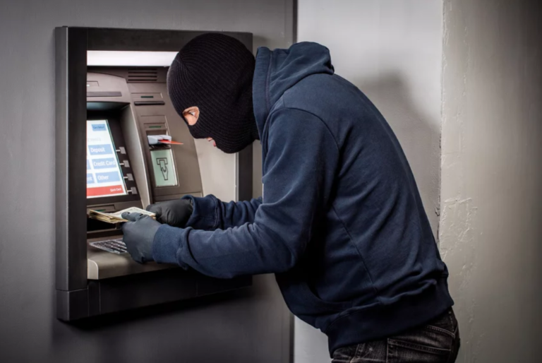 Како су украјински хакери с банкомата у БиХ за само два дана украли више од 2,5 милиона КМ