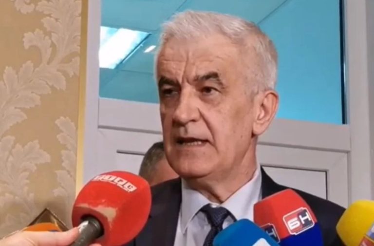 Министар Мандић: Карантин може бити било шта, можете се лијечити и у кућама