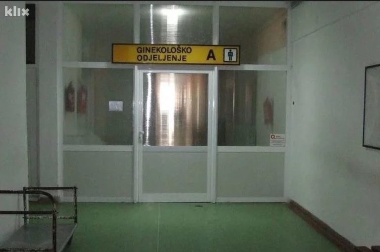 Након смрти породиље у УКЦ-у Тузла саслушано 20 особа, хаотично стање у клиници