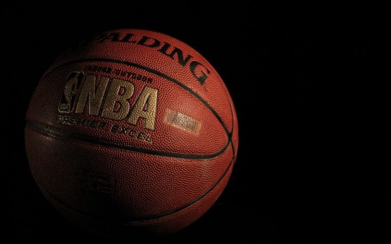 НБА суспендовала сезону због коронавируса!