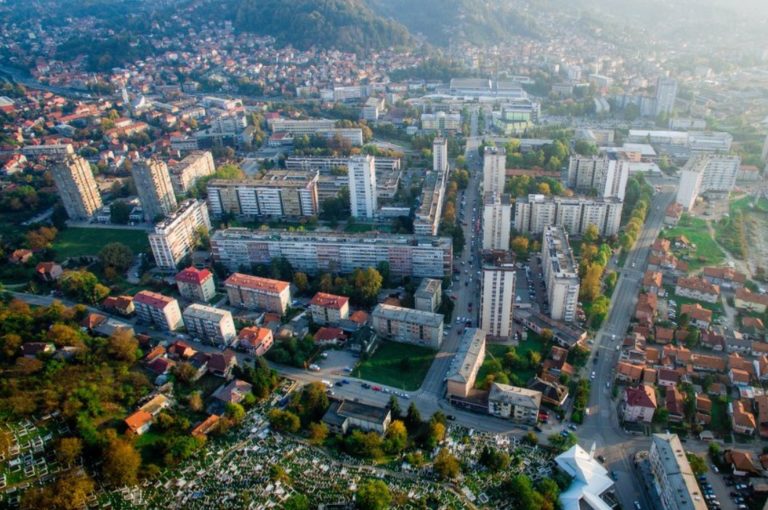 Још 11 особа заражено коронавирусом у Тузланском кантону, три из Тузле и осам из Сребреника