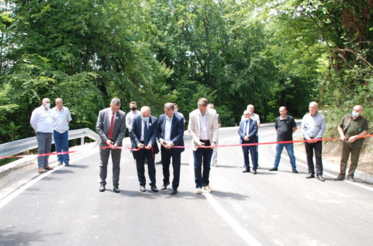 Завршени радови на путној дионици преко Мајевице: Тузла и Челић повезани новим асфалтним путем
