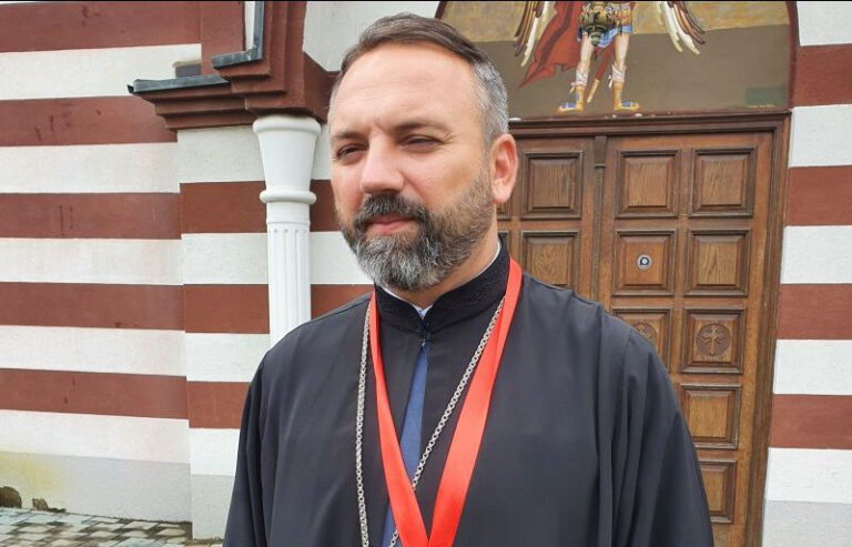 Свештеник Небојша Драшкић одликован Орденом краља Драгутина