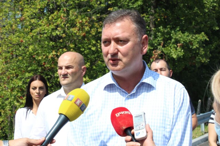 Поповић: Ауто-пут од Вукосавља до Раче могао би бити готов до 2025.