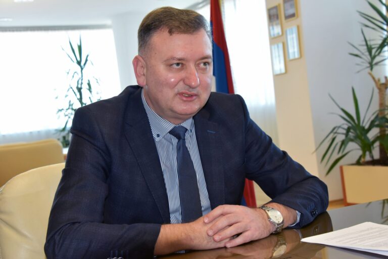 РиТЕ „Угљевик“ исплатио Поповићу 47.000 КМ због незаконите смјене