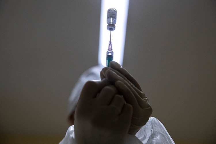 Вакцина у БиХ стиже у фебруару, Брчко набавља фрижидере за њено чување
