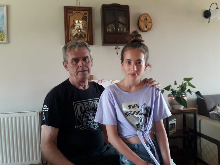 “Пешини” ветерани даровали Кристину са Космета