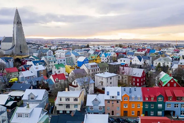 Исланд: Четвородневна радна седмица одлично функционише
