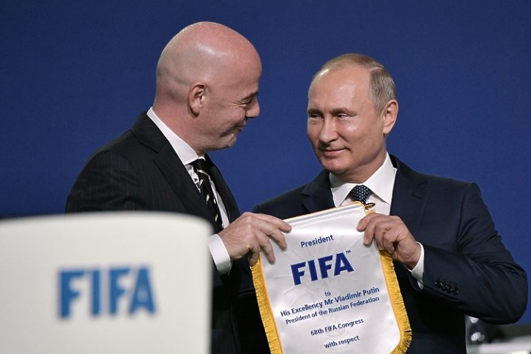 ФИФА избацила Русију из свих такмичења!