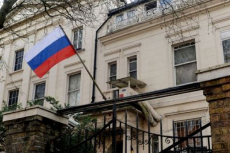Амбасада Русије у БиХ тражи поништавање Шмитове одлуке