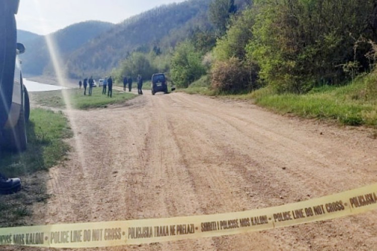 Напад на Србе код Грачаничког језера: Албанци с мотора пуцали на излетнике, спасио их полицајац