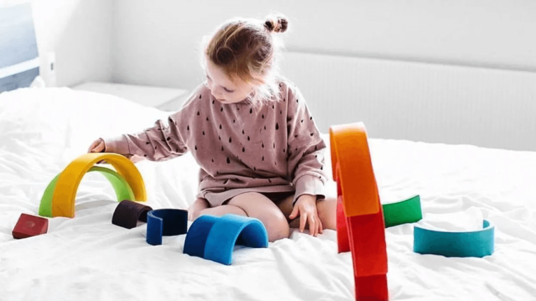 Шта је то Montessori играчка?