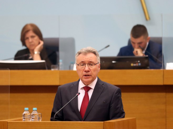 Kalabuhov: Strano uplitanje u BiH imaće posledice