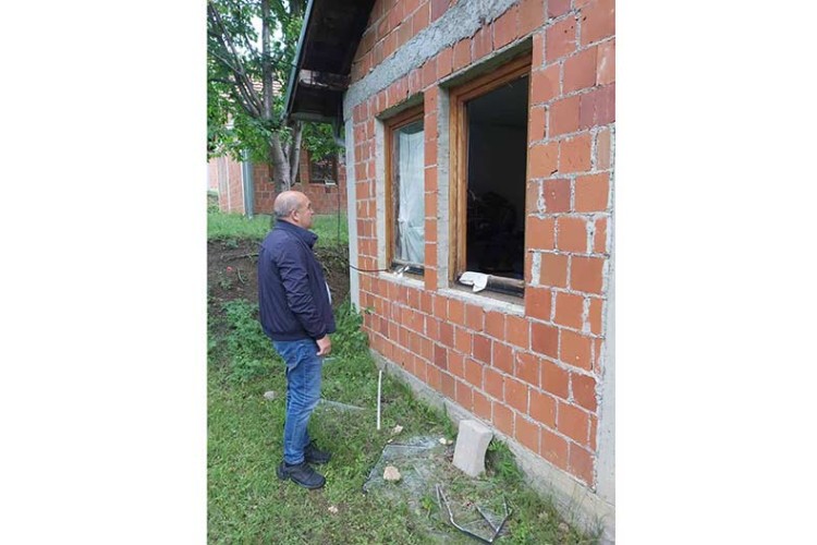 На Косову и Метохији шест инцидената у 48 часова: Избодени младићи, обијене куће повратника…