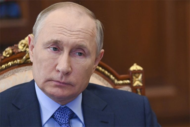 Блумберг: Како је Путин надиграо Запад
