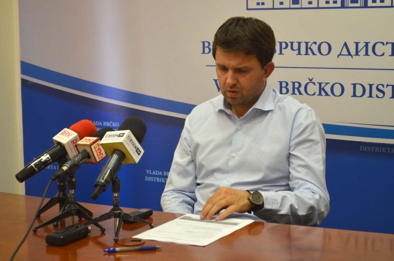 ВСТС ктитиковао градоначелника Кадрића: Неприхватљиво коментарисање судских одлука!