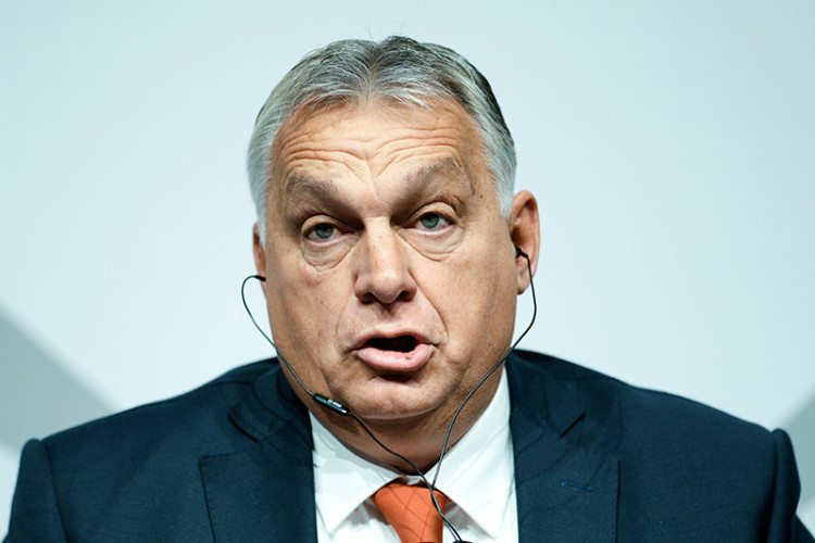 Орбан: Нада за мир Доналд Трамп, са Меркел рата не би било