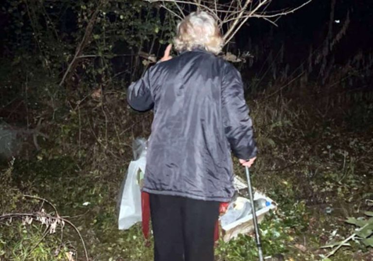 Бака у шуми окружена кесицама дроге: Ево шта је пронашла полиција код старице у шуми