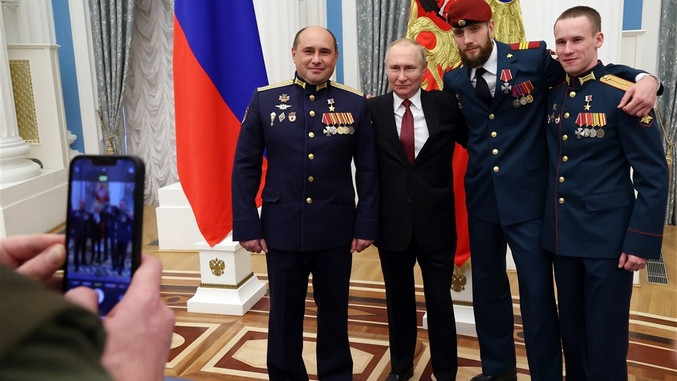 Путин: Русија сама ратује против цијеле НАТО алијансе