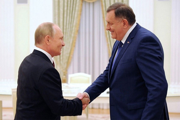 Dodik se sastao sa Putinom: Srpska izložena mnogim pritiscima