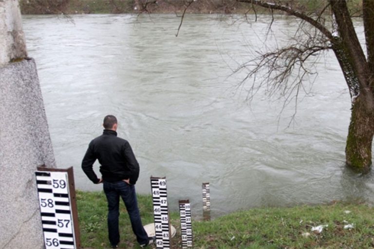Moguće poplave u BiH, izdato upozorenje