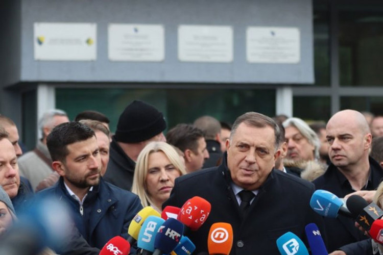 Dodik nakon ročišta u Sudu BiH: Mnogi očekuju da mi bude zabranjen politički rad
