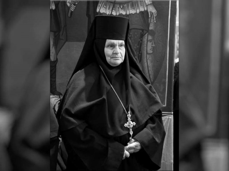 Upokojila se mati Marta, igumanija manastira Tavna