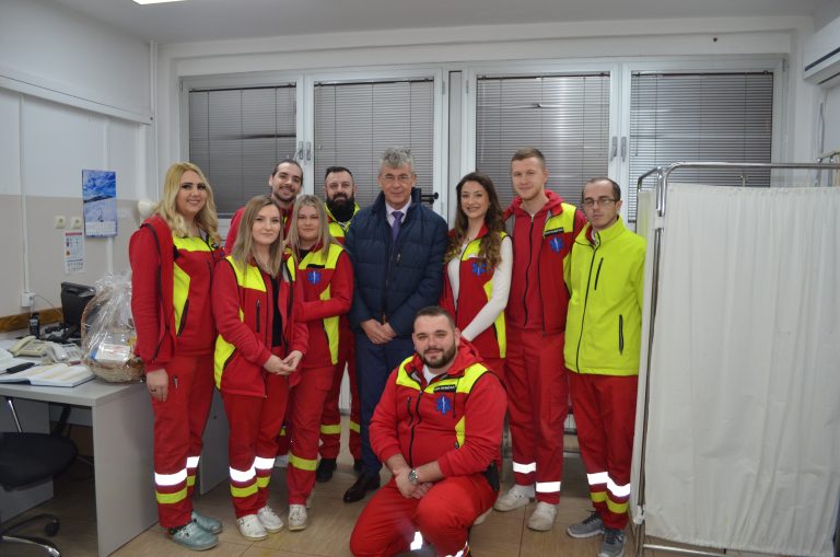 Gradonačelnik Nišić obišao dežurne službe u novogodišnjoj noći