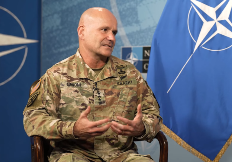 “Dovodimo jače snage i tešku opremu”: Komandant NATO govorio o situaciji u BiH i regionu