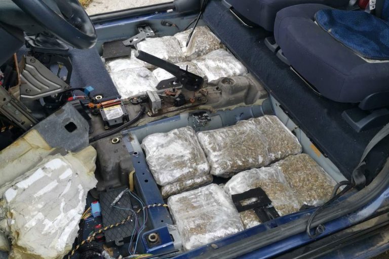 MUP RS 8. aprila oduzeo auto, a tek danas u njemu našli 11 kg droge