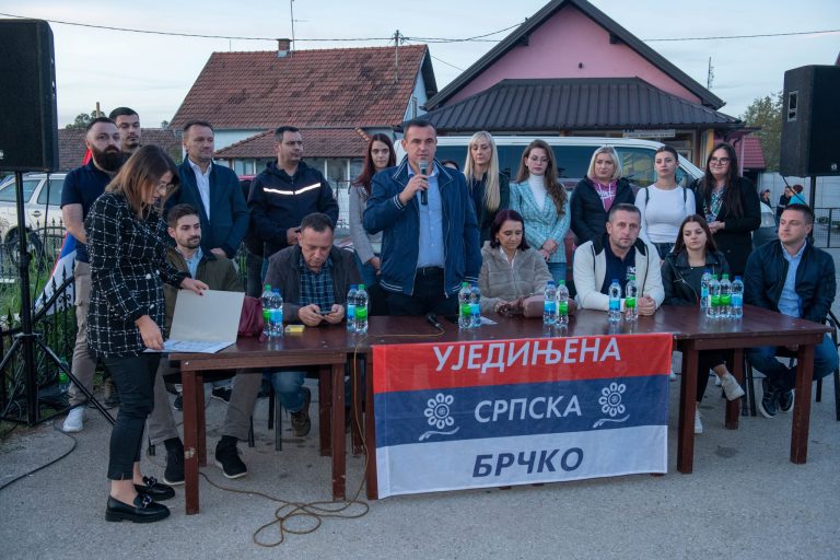 Grbavica je odlučna i ujedinjena u odluci!