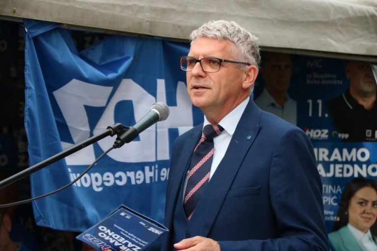 Domić: Došlo je vrijeme da Hrvat bude gradonačelnik Distrikta