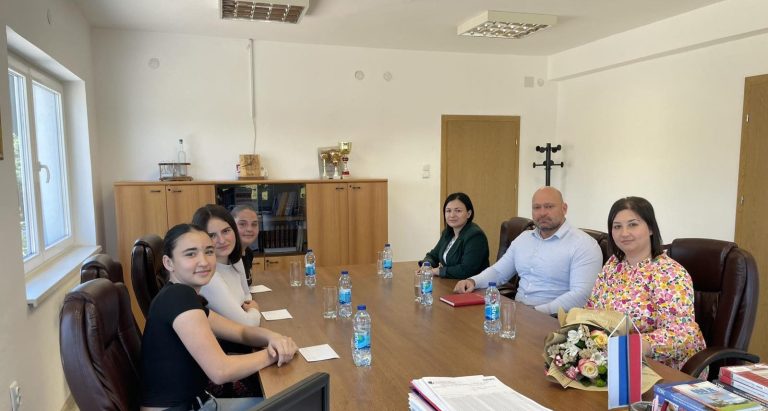 Donji Žabar: Prijem za najbolje ambasadorke opštine