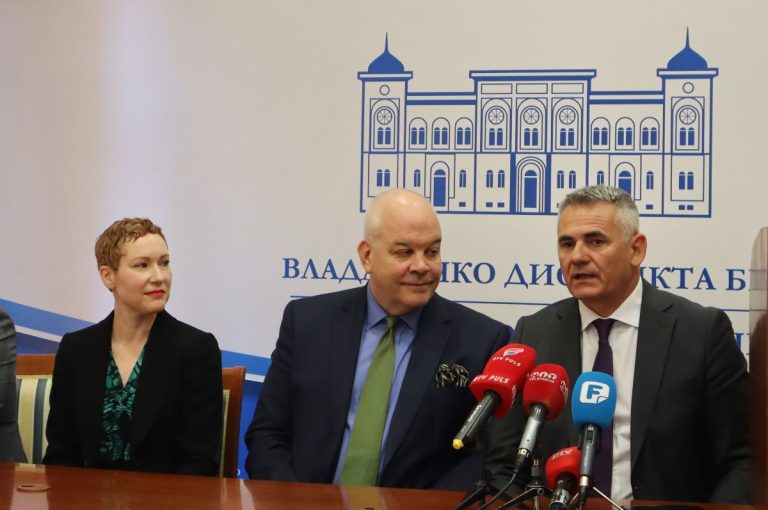 Zvaničnici Brčko distrikta održali sastanak sa šefom Misije OEBS-a u BiH