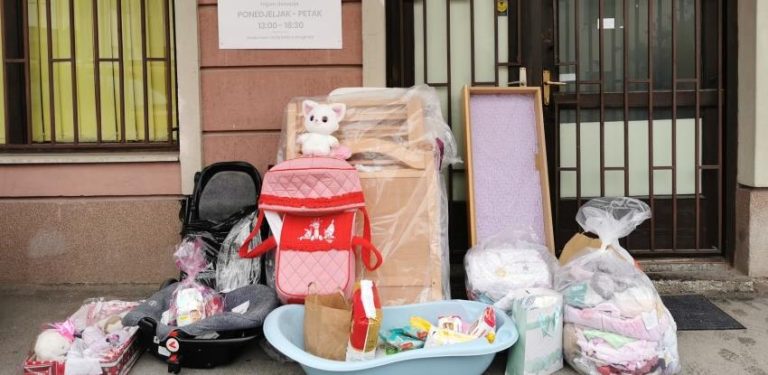 Porazno: Sve više korisnika dolazi u javnu kuhinju za bebe
