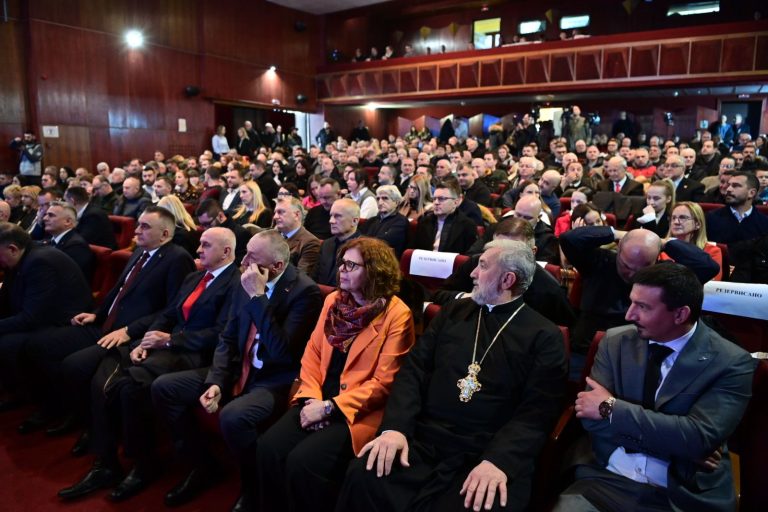 Svečana akademija u Brčkom povodom Dana Republike: Srpska ne može da bude dovedena u pitanje, slavićemo i dalje
