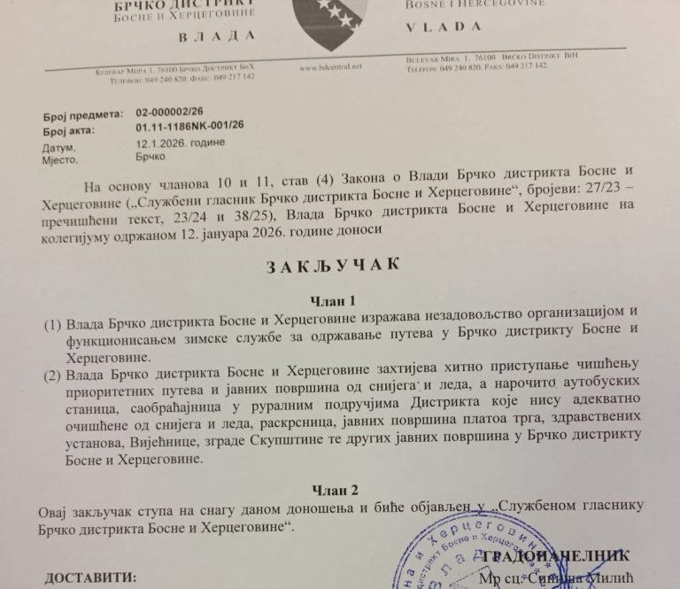 Vlada Brčko distrikta nezadovoljna radom zimske službe, traži hitno čišćenje puteva i javnih površina