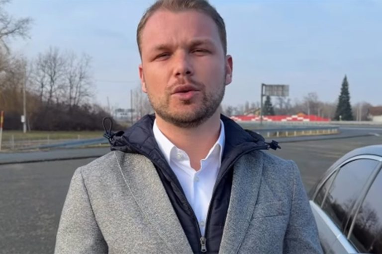 Oglasio se Stanivuković: Mene i moje saradnike redovno maltretiraju na hrvatskim graničnim prelazima