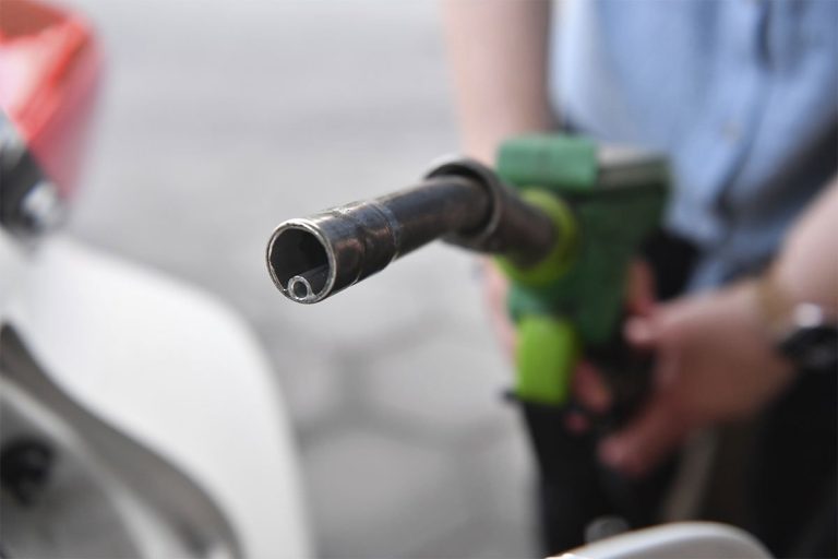 Slovenija uvela ograničenja na pumpama
