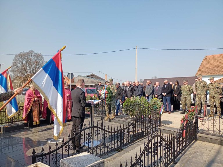 Grbavica: Obilježene 33 godina od masakra nad 13 pripadnika Vojske Srpske